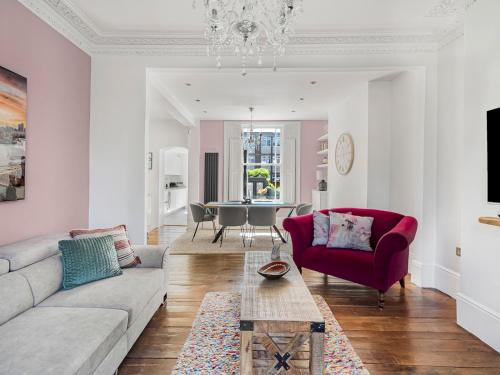 Walworth House | Stylish Maisonette Central London Pass the Keys