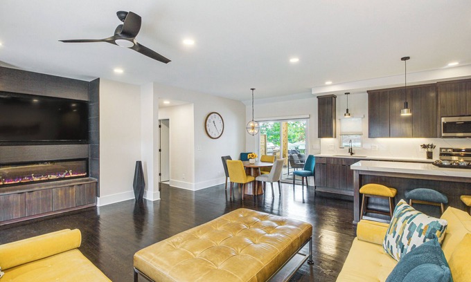 Lenexa House | Stylish & Modern Lenexa Haven w/Fire Pit & Deck!