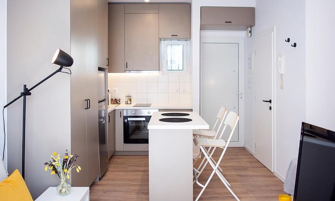 Chalcis Apartment | Stylish Modern Studio, Chalkida centre, seaside