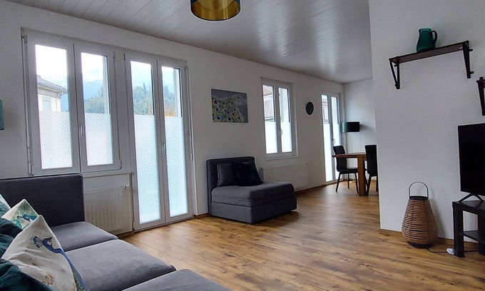 Central Interlaken Apartment | Stylish new apartment located 3 mins walk from Interlaken West station.