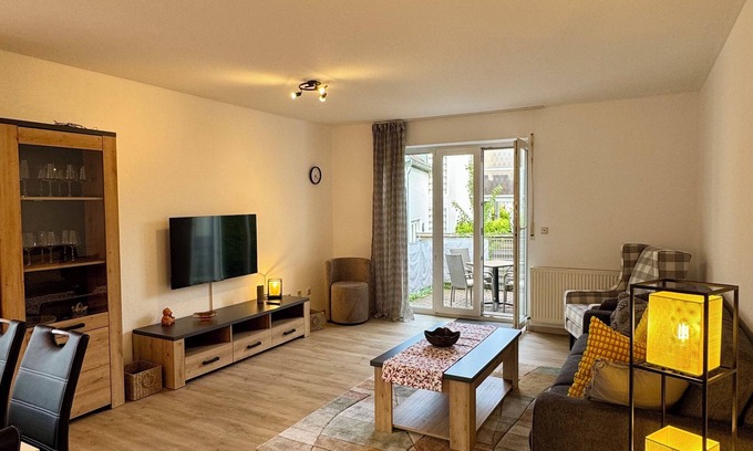 Stadtsteinach Apartment | Stylish relaxation oasis on the mountain: quiet & modern - Elli M18