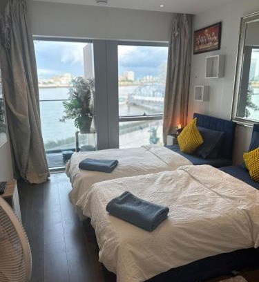 Peninsula Apartment | Stylish & Spacious 2BR 2BA, 02 Greenwich
