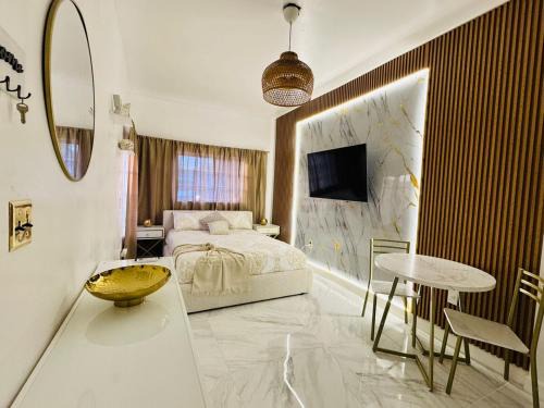 West Little Havana Apartment | Stylish Studio in Heart of Miami