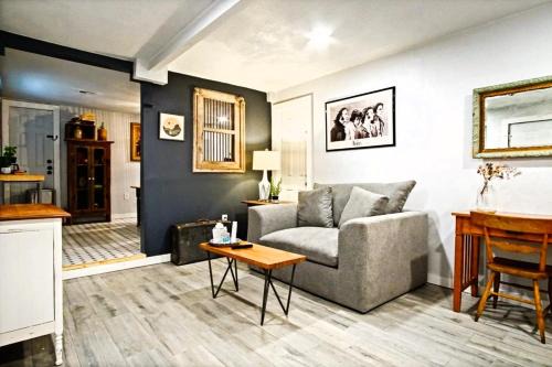 Central Oklahoma City House | Stylish Studio Paseo Arts Full Kitchen #19c