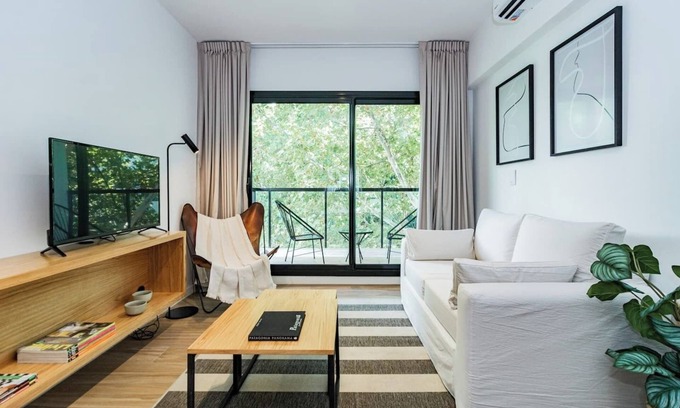 Palermo Apartment | Stylish studio: WiFi/Balcony/Gym/Pool | Welcome2BA Team