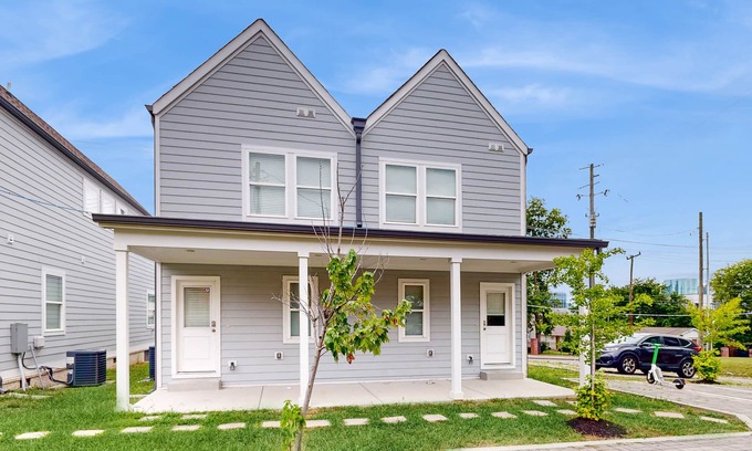 Nashville House | Stylish townhome with patio, washer/dryer, central AC - walk to Centennial Park