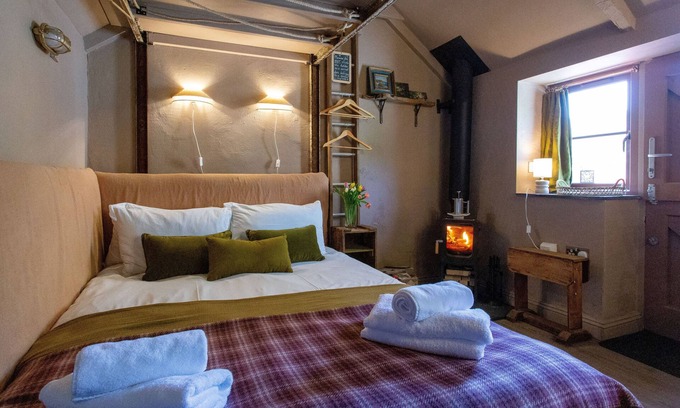 The Lizard Cottage | Stylishly renovated studio cottage in The Lizard by Porthleven & Lizard Holidays