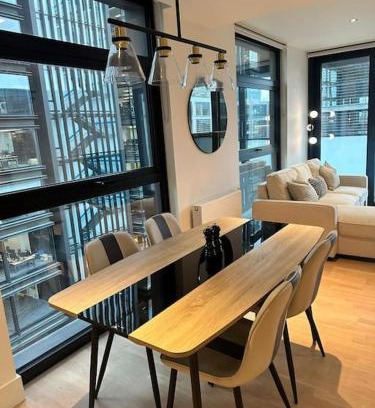 Shoreditch Apartment | Stylist 2 Bedroom Apartment in Central London