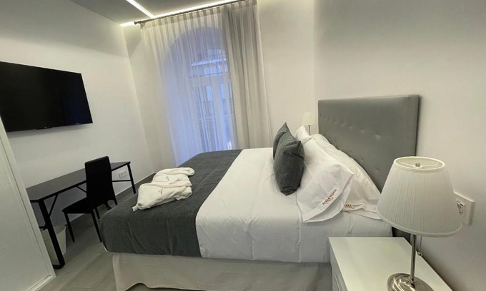 Huertas Apartment | SUARA Apartamentos 1