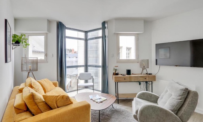 Decre-Cathedrale Apartment | Sublime duplex Nantes Cathédrale