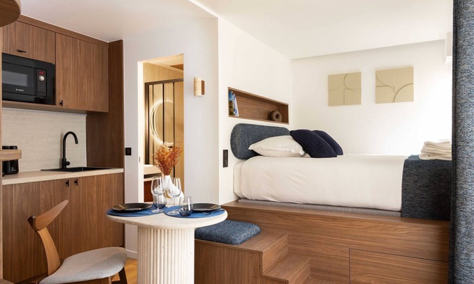Quartier de la Folie-Mericourt Apartment | Sublime studio - 2P - near Place de la République