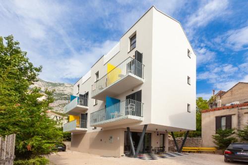 Makarska Old Town Hostel | SUBTUB Hostel Makarska