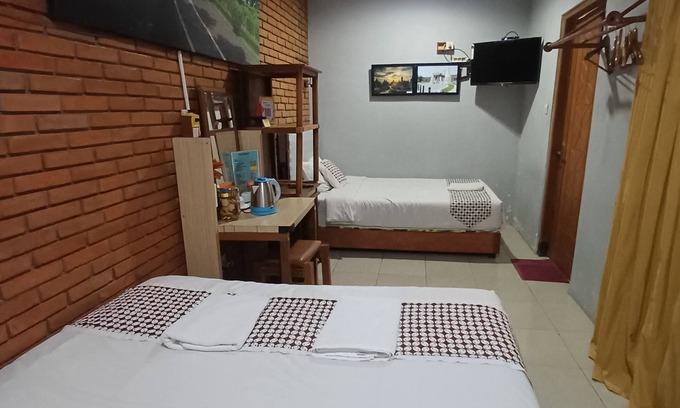 Borobudur House | Sudarno Syariah Homestay