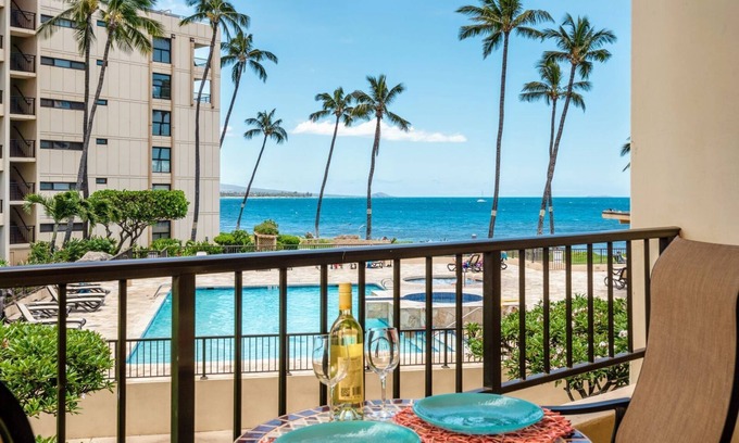 Kihei Condo | Sugar Beach 207 Ocean Views in Upgraded Beachfront Condo Home