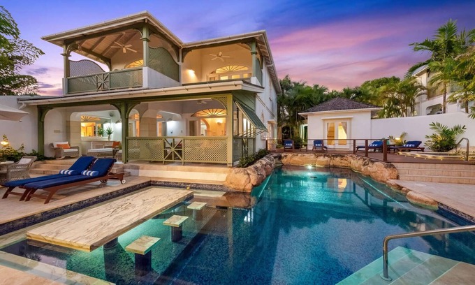 Mount Standfast Villa | Sugar Hill A18 | Paradise Found (3/4 Rooms)