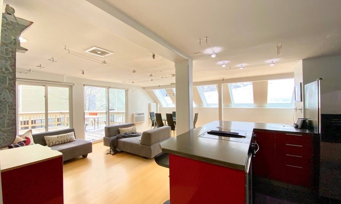 Carrabassett Valley Condo | Sugarloaf Condo in Resort Village