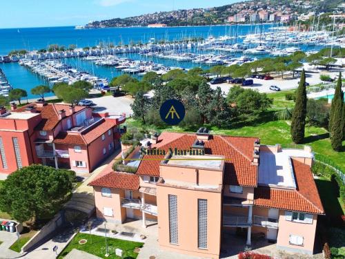 Seca Apartment | SUITA MARINA - Near Beach with Terrace & 2 Parking Spaces at Marina Portoroz