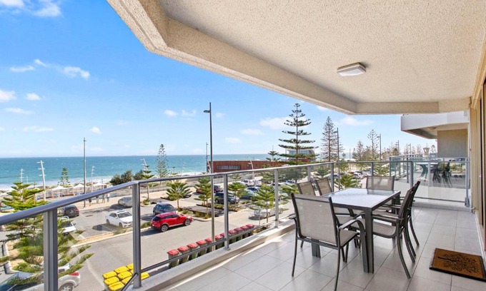 Scarborough Apartment | Suite 310 Sandcastles 3 Bedroom Deluxe
