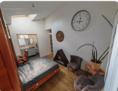 Pin - Vert Galant House | Suite avec parking 24h du mans