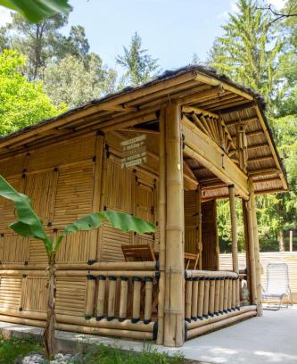 Saint-Jean-du-Gard Bed & Breakfast | Suite Bambou Bien-être à Bali - Le soleil des Cévennes