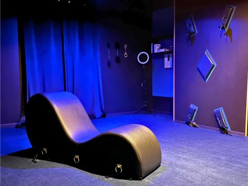Sainte-Pezenne Apartment | Suite Casanova avec SPA & Escape Love Game - Doux Bleu Jeux