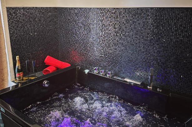 Ivry-port Apartment | Suite de prestige avec spa & cinéma