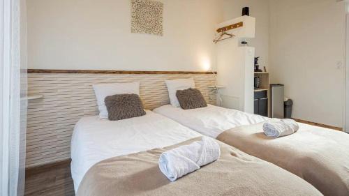 Chaumont House | Suite du Jardin 2 La chambre