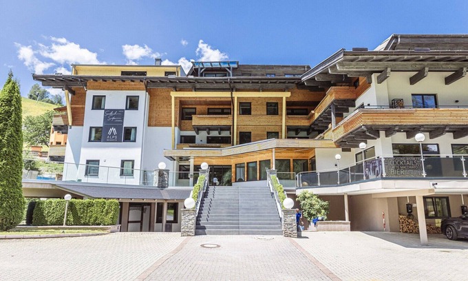 Saalbach Apartment | Suite in Saalbach near ski area