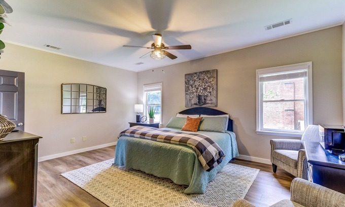 Helen Apartment | Suite in the Heart of Helen w/Free WiFi & a Short Walk to Sites & Hiking Trails