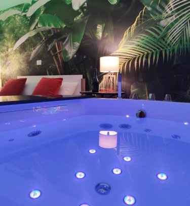 Noicattaro Apartment | Suite Maison Tropical 2 - Apulian Experience