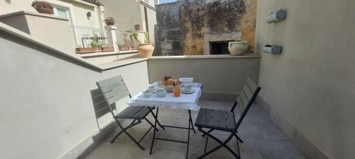 Ortigia Apartment | Suite Moen Ortigia