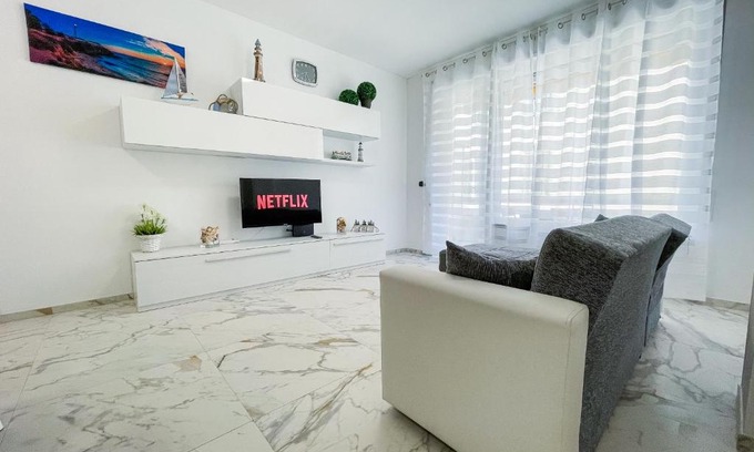 Sanremo Centre Apartment | Suite Trilocale - Città della Musica -Casinò