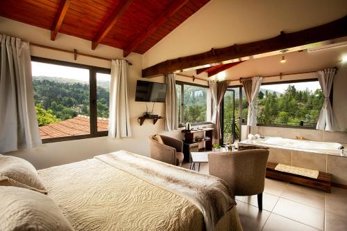 La Cumbrecita Bed & Breakfast | SUITES ALITHUÉ