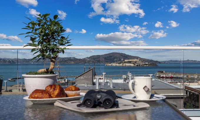 Fisherman's Wharf Hotel | Suites At Fishermans Wharf
