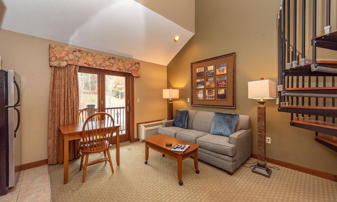 Thayerville Apartment | Suites at Silver Tree A316: Suite with Loft, Sleeps 6, with Fireplace!