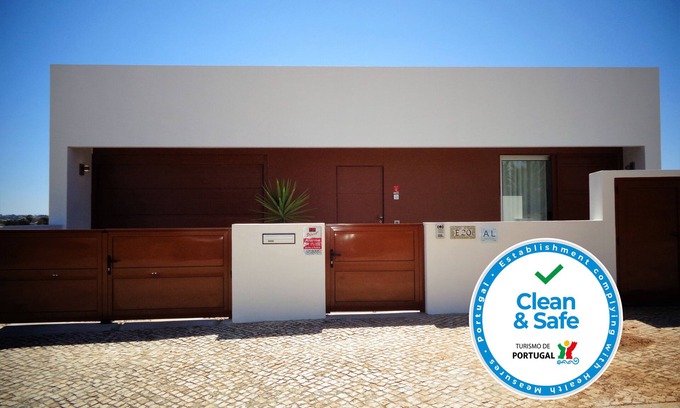 Portimao Bed & Breakfast | Suites da Ria, room of the Mussels