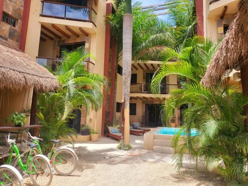 Downtown Holbox Hotel | Suites Villas el Jardín