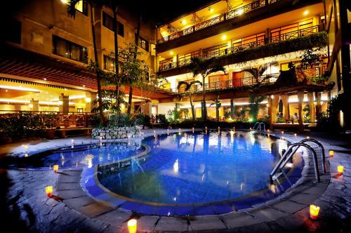 Sukajadi Hotel | Sukajadi Hotel, Convention and Gallery