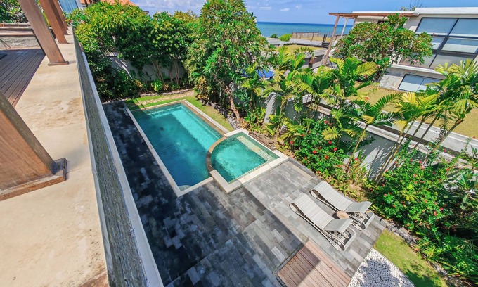Abang Villa | Sukawati Beachside 2 Bedroom Villa Yudhistira Private Pool Ocean View Free Wifi