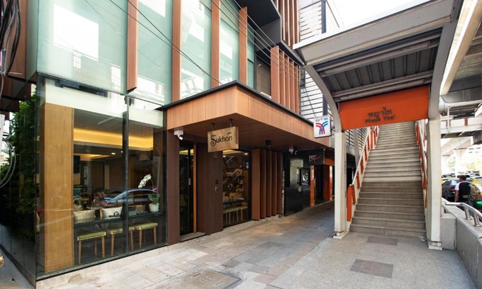 Pratunam Hotel | Sukhon Hotel - SHA Plus