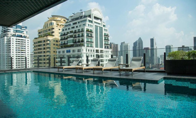 Nana Apartment | Sukhumvit 11#Luxury#Pool#Gym#BTS Nana&MRT Sukhumvit#1BR#Max2ppl