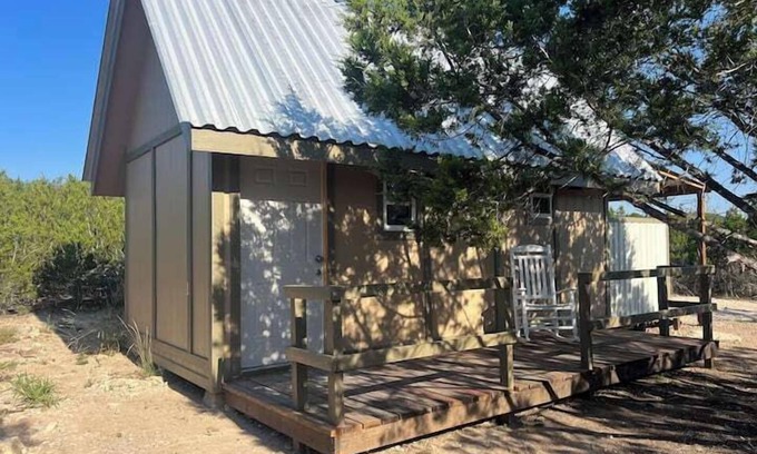 Center Point House | Sumac (A-Frame Cabin)