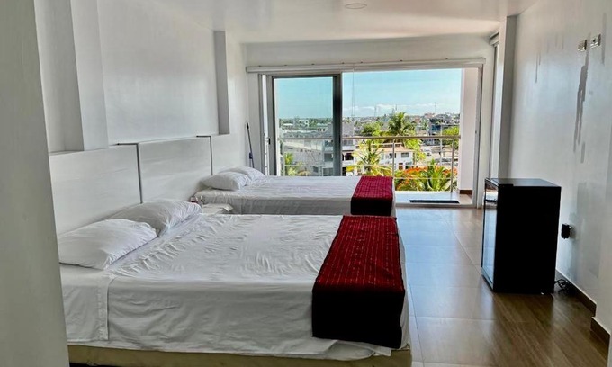 Puerto Ayora Apartment | Sumaq House, a new suite with the ocean view