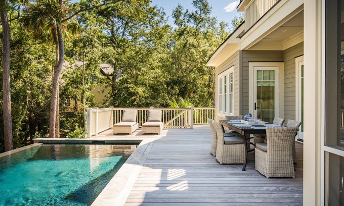 Vanderhorst Plantation House | Summer 2025 Open! Pool! 720 Glossy Ibis, Overlooking Golf Course, Bunk Room!