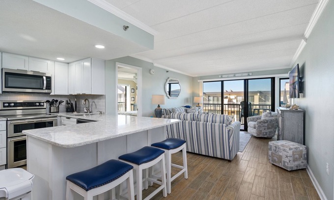Midtown Ocean City Condo | Summer Beach 408 a 3 Bedroom Beachfront Beauty