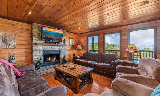 Chalet Village North Cabin | Summer Break! Hot Tub | Views | 4-Story MTN Cabin