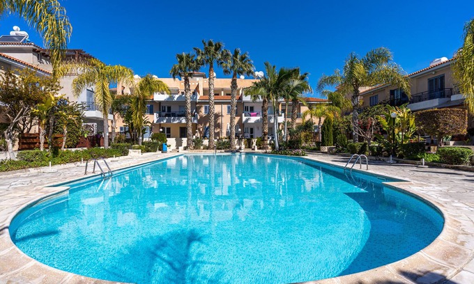 Universal Apartment | Summer Breeze holiday apartment