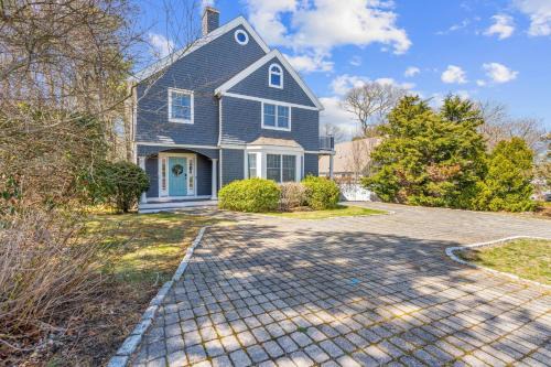 Summersea House | Summer by the Sea - Central to all beaches & ponds
