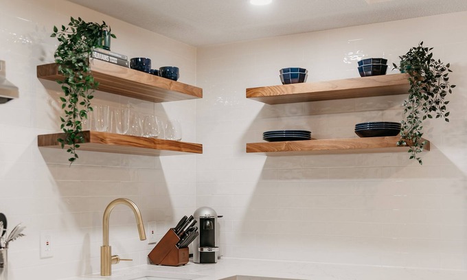 West Dover Apartment | Summer Dream! The Handle Studio