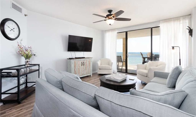 Orange Beach Apartment | Summer House 606B: 3 BR / 2 BA condo in Orange Beach, Sleeps 9